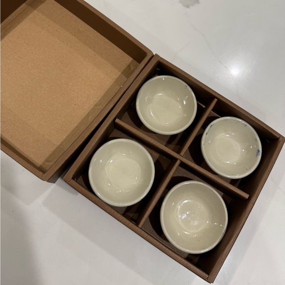 New Set of 4 Porcelain Sauce Dipping Dish Bowls - Picture 3 of 4